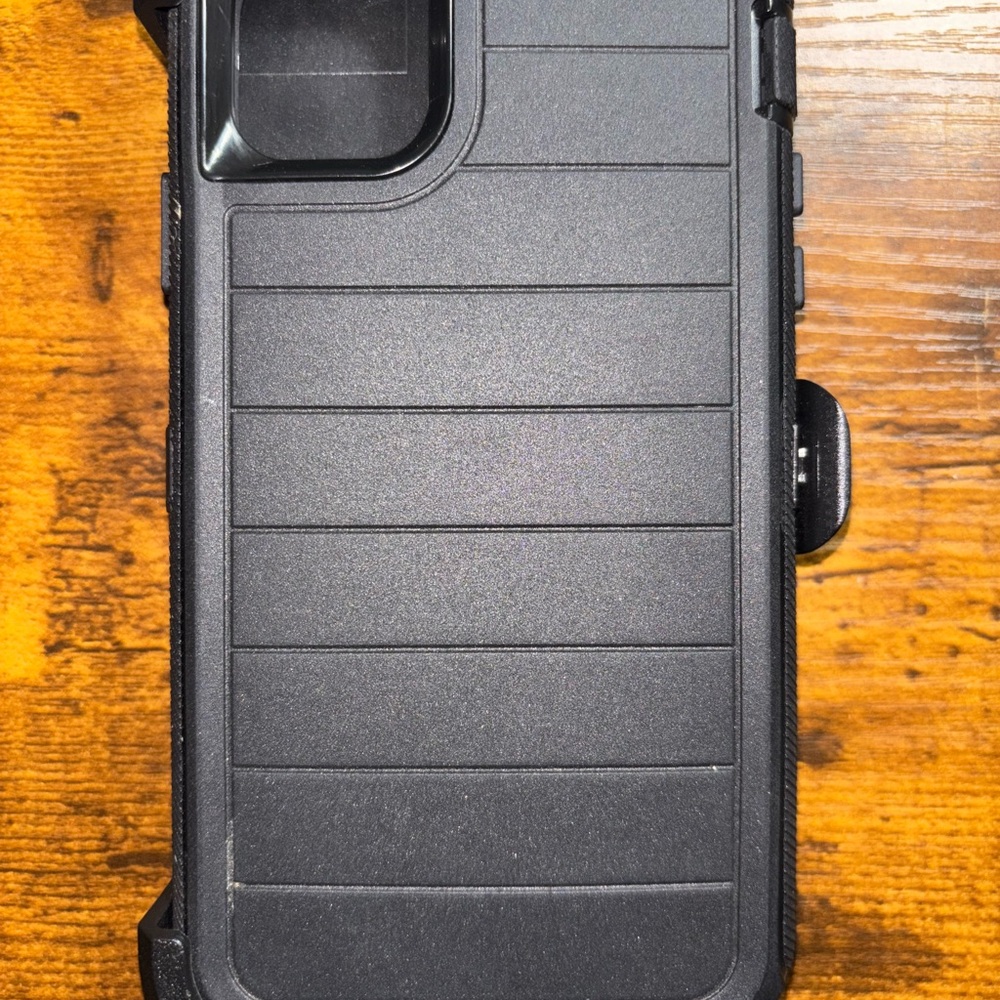 Black Rugged iPhone 11 Case - Picture 1 of 11